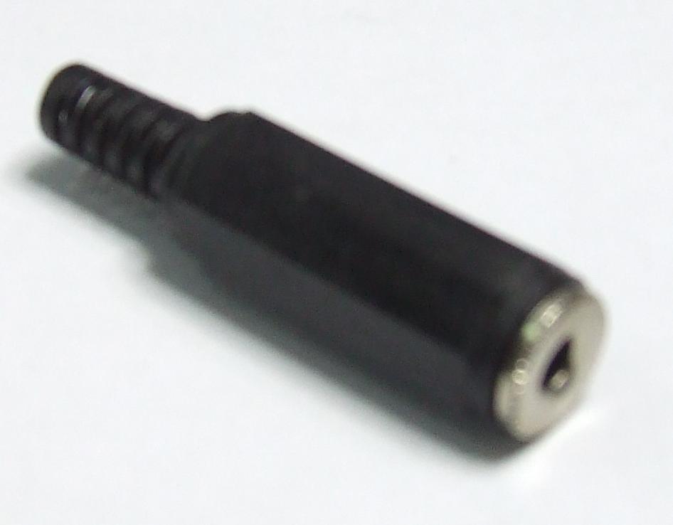 PRESA 3,5 VOLANTE PLAST.STEREO PRESA 3,5 VOLANTE PLAST.STEREO