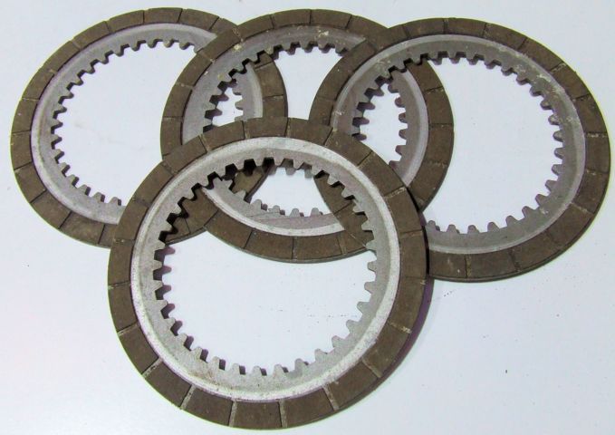 DISCHI DI FRIZIONE IN FERODO A 33 DENTI INTERNI PER MOTO EPOCA DISCHI DI FRIZIONE IN FERODO A 33 DENTI INTERNI PER MOTO EPOCA