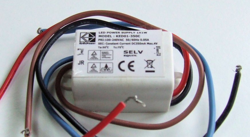 ALIMENTATORE DRIVER PER LED 1X1WATT - Clicca l'immagine per chiudere