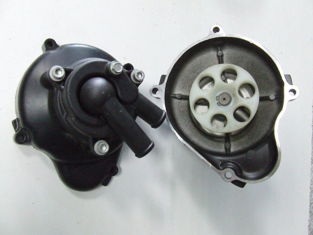 MOTO GUZZ V11I TAPPO SERBATOI BENZINA NUOVO FONDO DI MAGAZZINO MOTO GUZZ V11I TAPPO SERBATOI BENZINA NUOVO FONDO DI MAGAZZINO