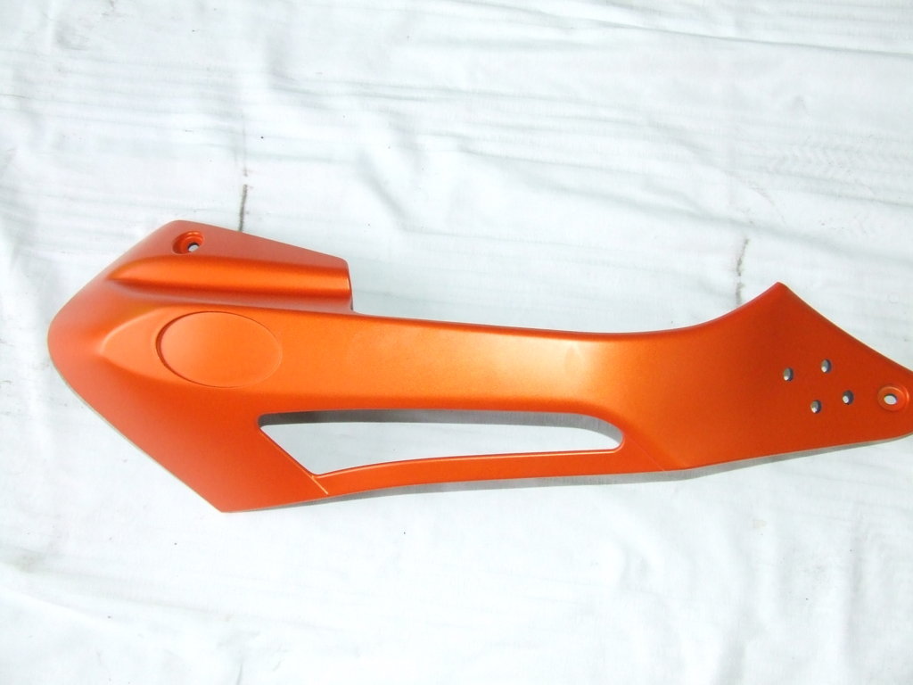 MOTO GUZZI GRISO FIANCATA DX ARANCIO COD.06570200 - Clicca l'immagine per chiudere