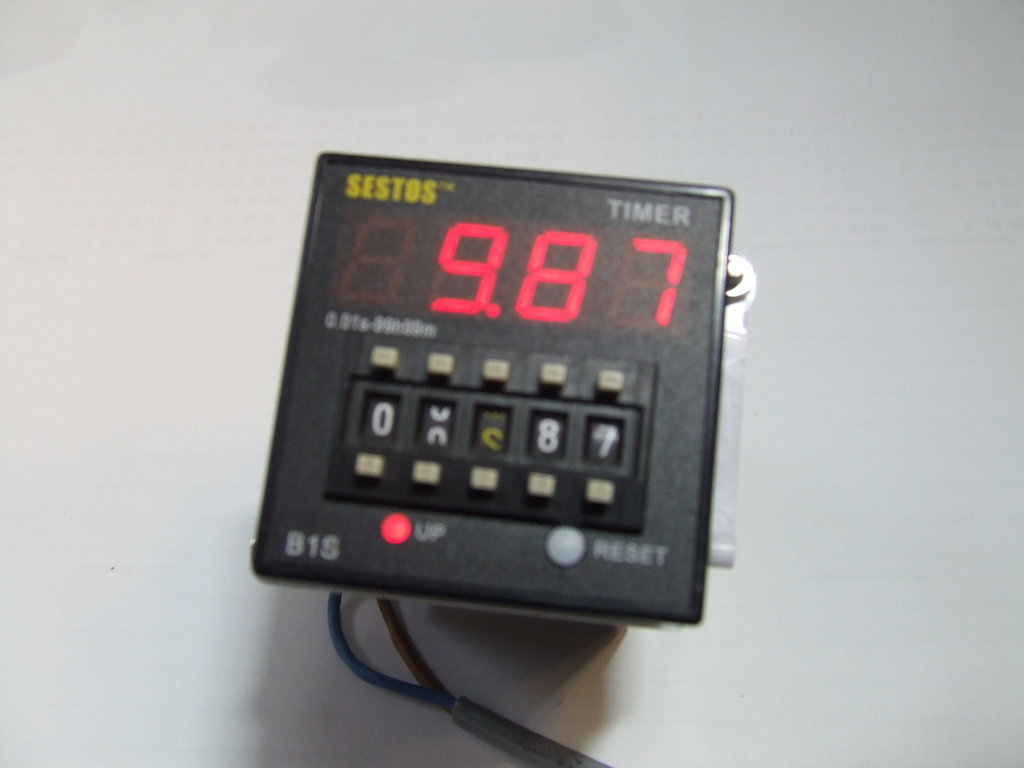 SESTOS STRUMENTO TIMER 220 VOLT PER MACCHINE A CONTROLLO NUMERIC SESTOS STRUMENTO TIMER 220 VOLT PER MACCHINE A CONTROLLO NUMERIC