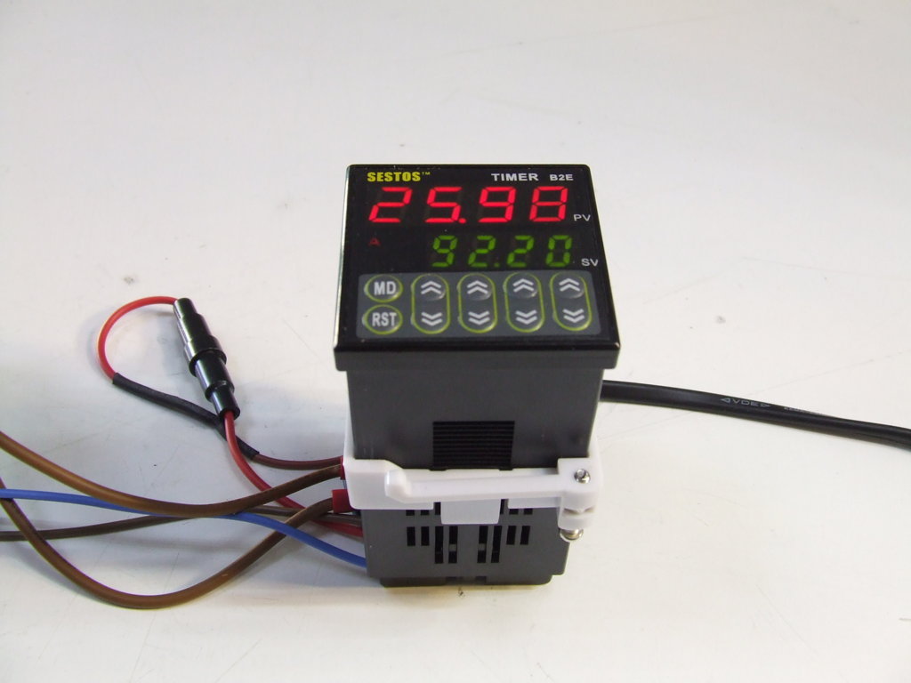 SESTOS STRUMENTO TIMER 220 VOLT PER MACCHINE A CONTROLLO NUMERIC SESTOS STRUMENTO TIMER 220 VOLT PER MACCHINE A CONTROLLO NUMERIC