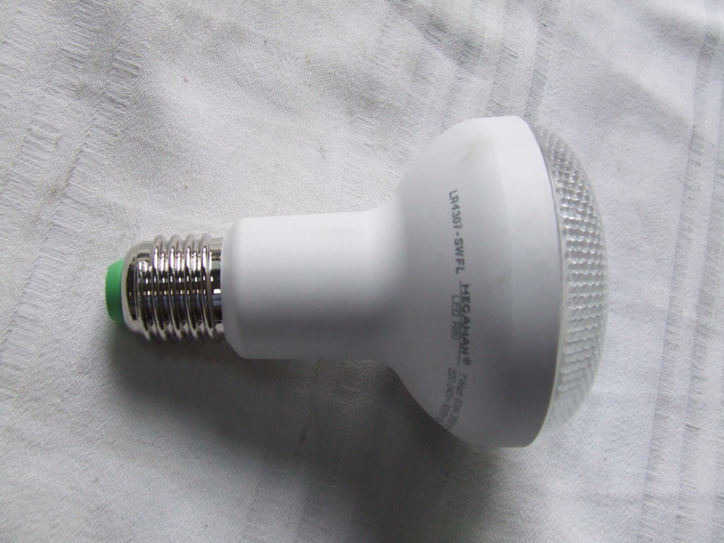 MEGAMAN LAMPADA LED R80 7WATT E27 AC220V 2800KELVIN 520LM MEGAMAN LAMPADA LED R80 7WATT E27 AC220V 2800KELVIN 520LM