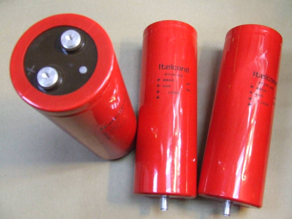 CONDENSATORE ELETTROLITICO ITELCOND 6800mF 400V CONDENSATORE ELETTROLITICO ITELCOND 6800mF 400V