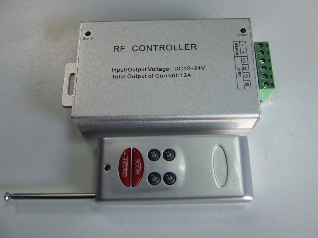CENTRALINA RGB PER CONTROLLO STRIP LED 12 VOLT + RADIOC CENTRALINA RGB PER CONTROLLO STRIP LED 12 VOLT + RADIOC