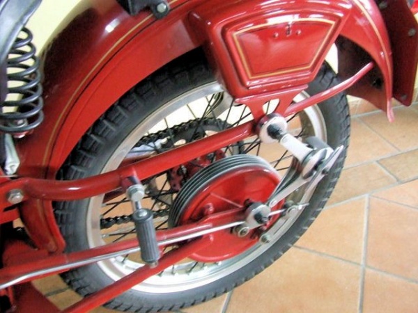 MOTO GUZZI AIRONE SPORT 250 CC 1956