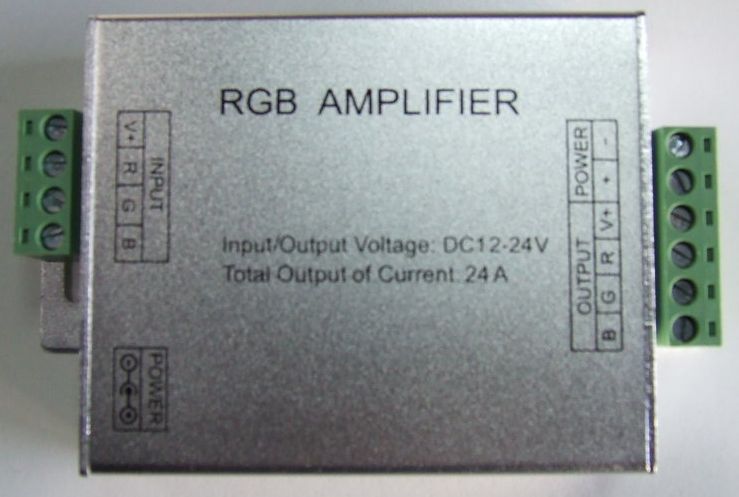 AMPLIFICATORE CENTRALINA PER STRIP RGB AMPLIFICATORE CENTRALINA PER STRIP RGB