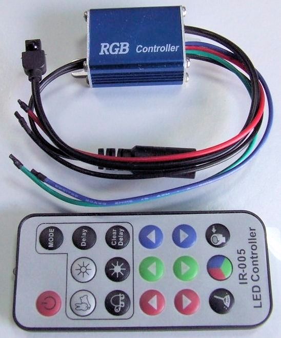 CENTRALINA RGB LED CONTROLLER MINI - Clicca l'immagine per chiudere