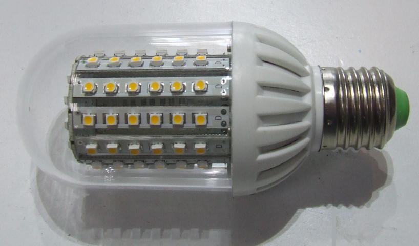 LAMPADA ATTACCO E27 MA 12V 90 MICRO LED DA 5,5 W 3500 KELVIN