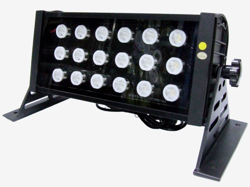 WALL WASHER FARO IN ALLUMINIO CON 18 LED DA 1W 6500 KELVIN