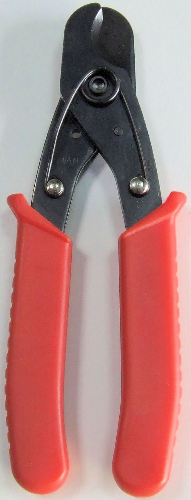 TRONCATRICE PER CAVI OLTRE 10MM MOD. CT-206 TRONCATRICE PER CAVI OLTRE 10MM MOD. CT-206