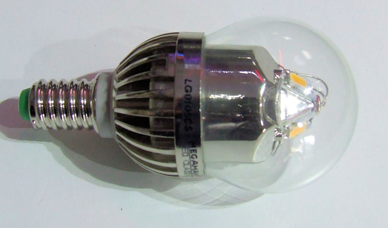 MEGAMAN LAMPADA A LED E14 2700K 5 WATT AC 220V