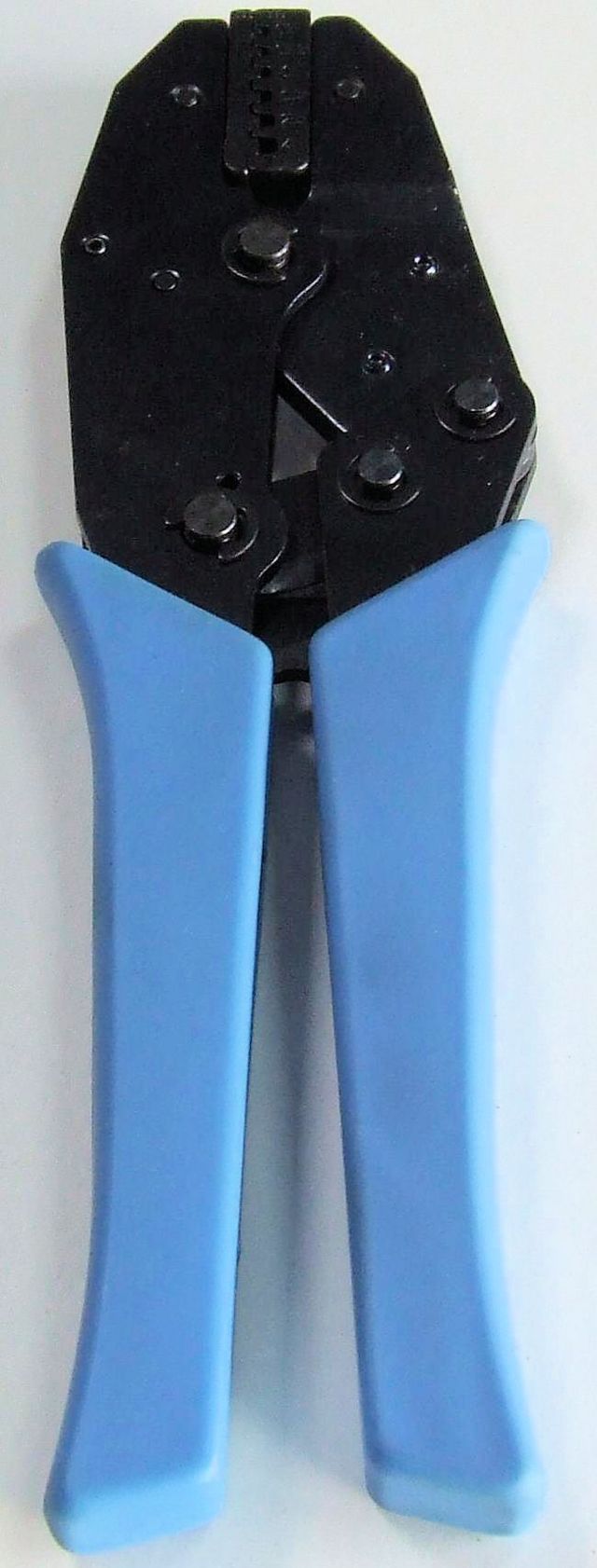 CRIMPATRICE PER TERMINALI ISOLATI E NON MOD. CT-301E CRIMPATRICE PER TERMINALI ISOLATI E NON MOD. CT-301E