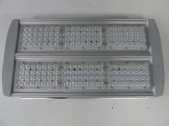 FARO ARMATURA STRADALE LED 168 WATT TECNOLOGIA LED