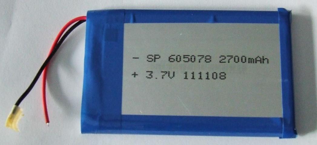 BATTERIA AI POLIMERI DI LITIO 80 X 50 X 5,5 mm 3,7 VOLT 2700 mA BATTERIA AI POLIMERI DI LITIO 80 X 50 X 5,5 mm 3,7 VOLT 2700 mA