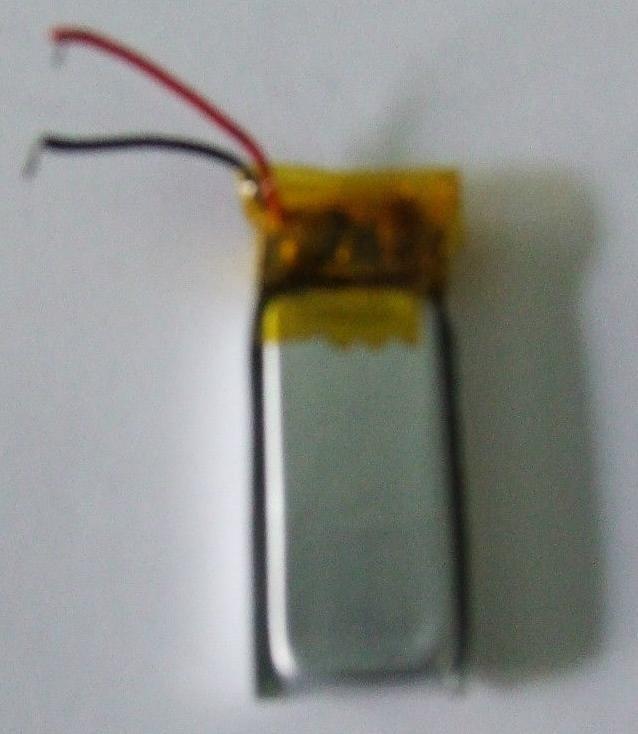 BATTERIA AI POLIMERI DI LITIO 32 X 13 X 5 mm 3,7 VOLT 200ma