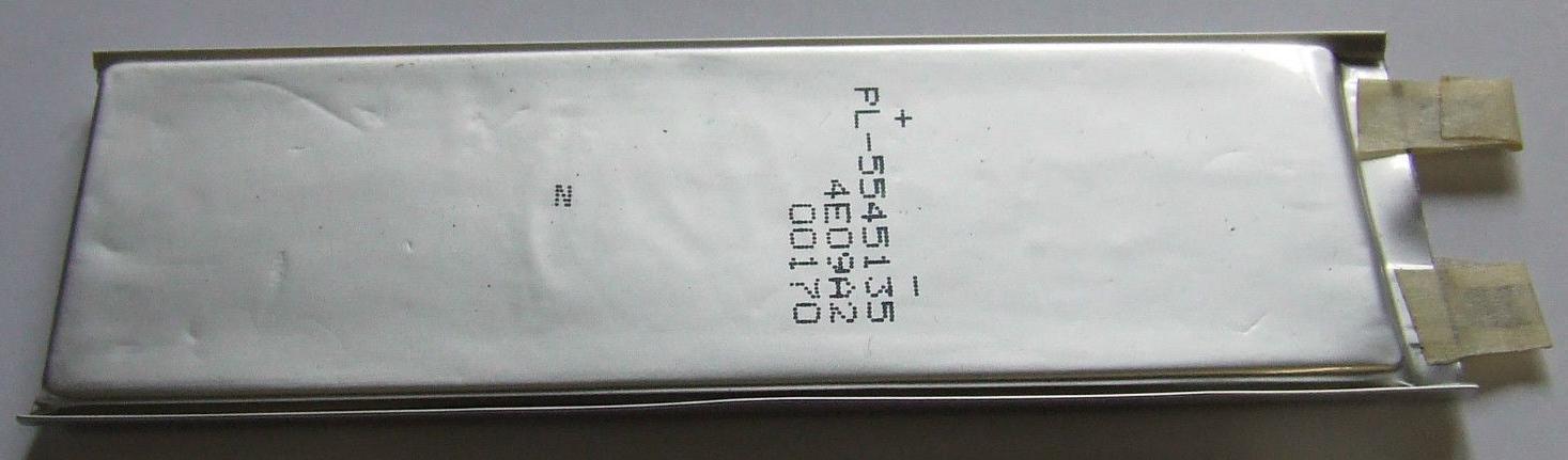 BATTERIA AI POLIMERI DI LITIO 42 X 132 X 5mm 3,7V 2A BATTERIA AI POLIMERI DI LITIO 42 X 132 X 5mm 3,7V 2A