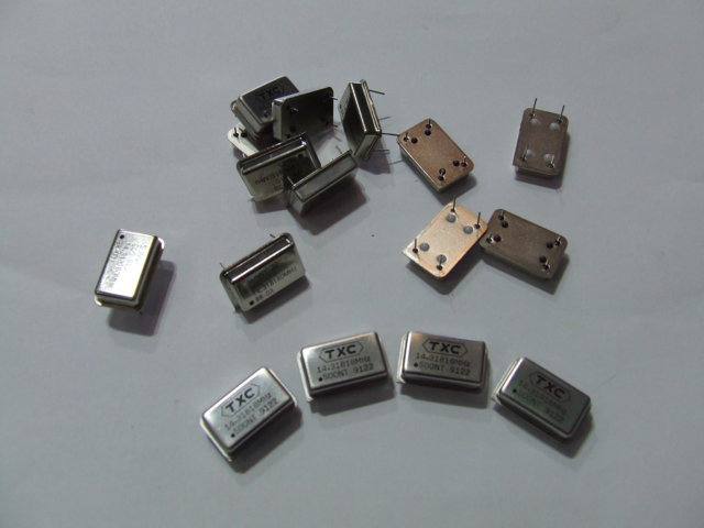 50,000 MHZ OSCILLATORE 13X13mm 50,000 MHZ OSCILLATORE 13X13mm