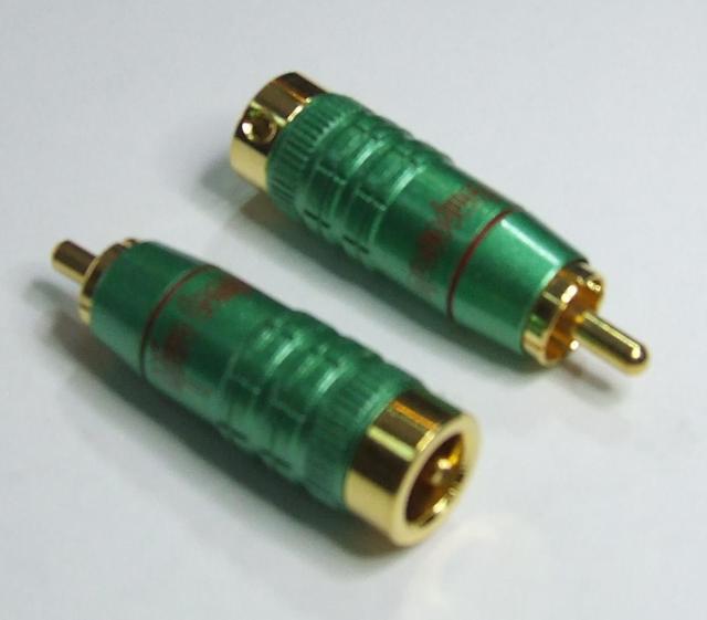 CONNETTORE RCA PROFESSIONALE CAVO 8mm ROSSO CONNETTORE RCA PROFESSIONALE CAVO 8mm ROSSO
