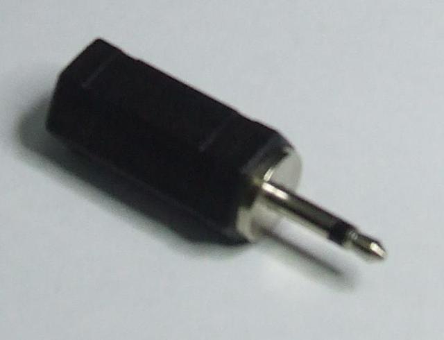 ADATTATORE SPINA 2,5 M PRESA 3,5 M ADATTATORE SPINA 2,5 M PRESA 3,5 M