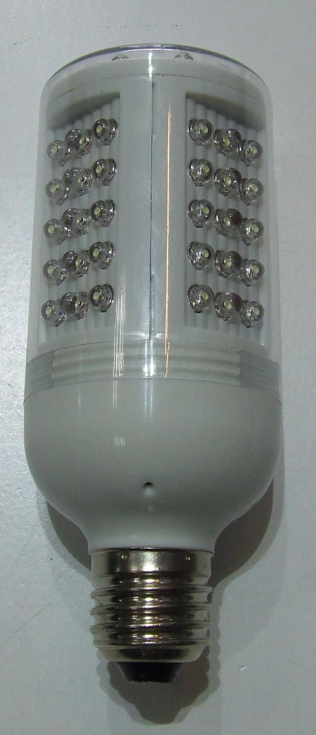 LAMPADA LED CILINDRICA ATTACCO E27 220Volt 4.5 WATT B. FREDDO - Clicca l'immagine per chiudere