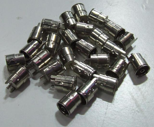 PRESA 75 OHM IN ALLUMINIO PER TUNER KIT 50 PEZZI PRESA 75 OHM IN ALLUMINIO PER TUNER KIT 50 PEZZI