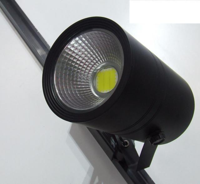 FARETTO TECNOLOGIA A LED SU BINARIO 20 WATT BIANCO FREDDO 6500 FARETTO TECNOLOGIA A LED SU BINARIO 20 WATT BIANCO FREDDO 6500