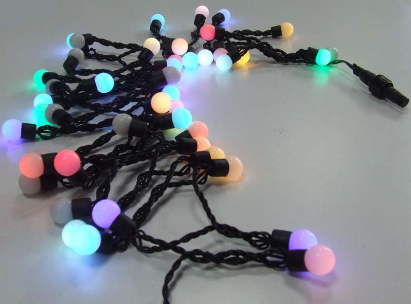 CAVO DA 5 METRI CON 50 BULBI LED RGB IP 65 +RELATIVA CENTRALINA CAVO DA 5 METRI CON 50 BULBI LED RGB IP 65 +RELATIVA CENTRALINA