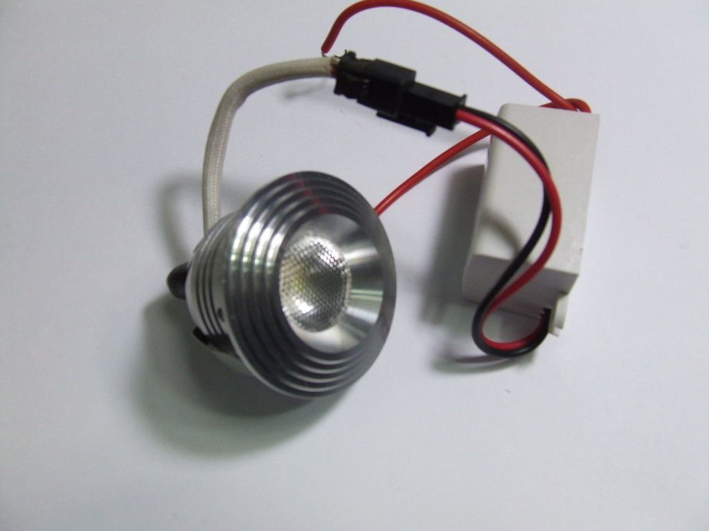 FARETTO MONO LED DA 1W IN ALLUMINO DA INCASSO B.FREDDO 6500K FARETTO MONO LED DA 1W IN ALLUMINO DA INCASSO B.FREDDO 6500K