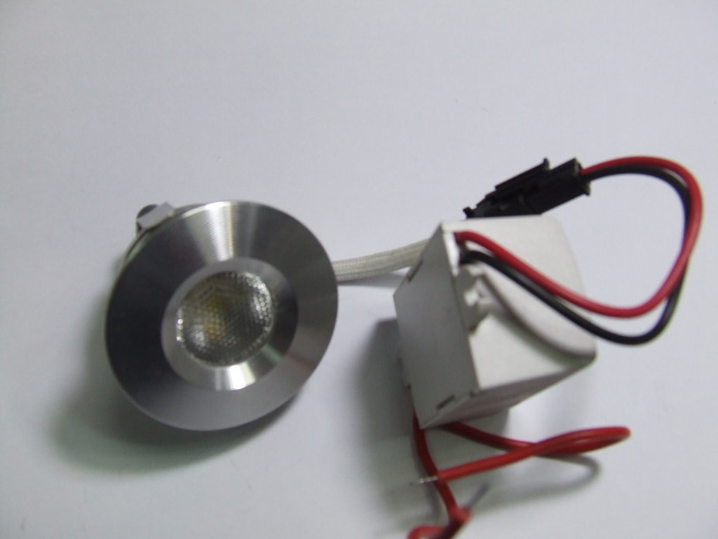 FARETTO MONO LED DA 1W IN ALLUMINO DA INCASSO B. FREDDO 6500K FARETTO MONO LED DA 1W IN ALLUMINO DA INCASSO B. FREDDO 6500K