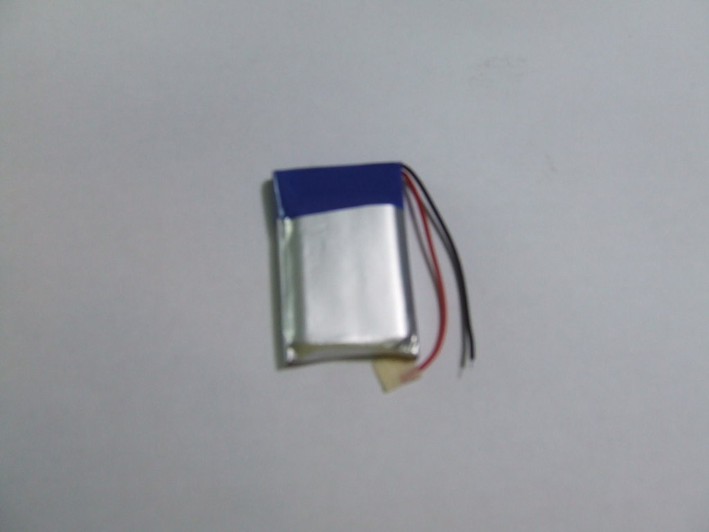 BATTERIA AI POLIMERI DI LITIO 42 X 25 X 6 MM 3,7 V 450 MAH BATTERIA AI POLIMERI DI LITIO 42 X 25 X 6 MM 3,7 V 450 MAH