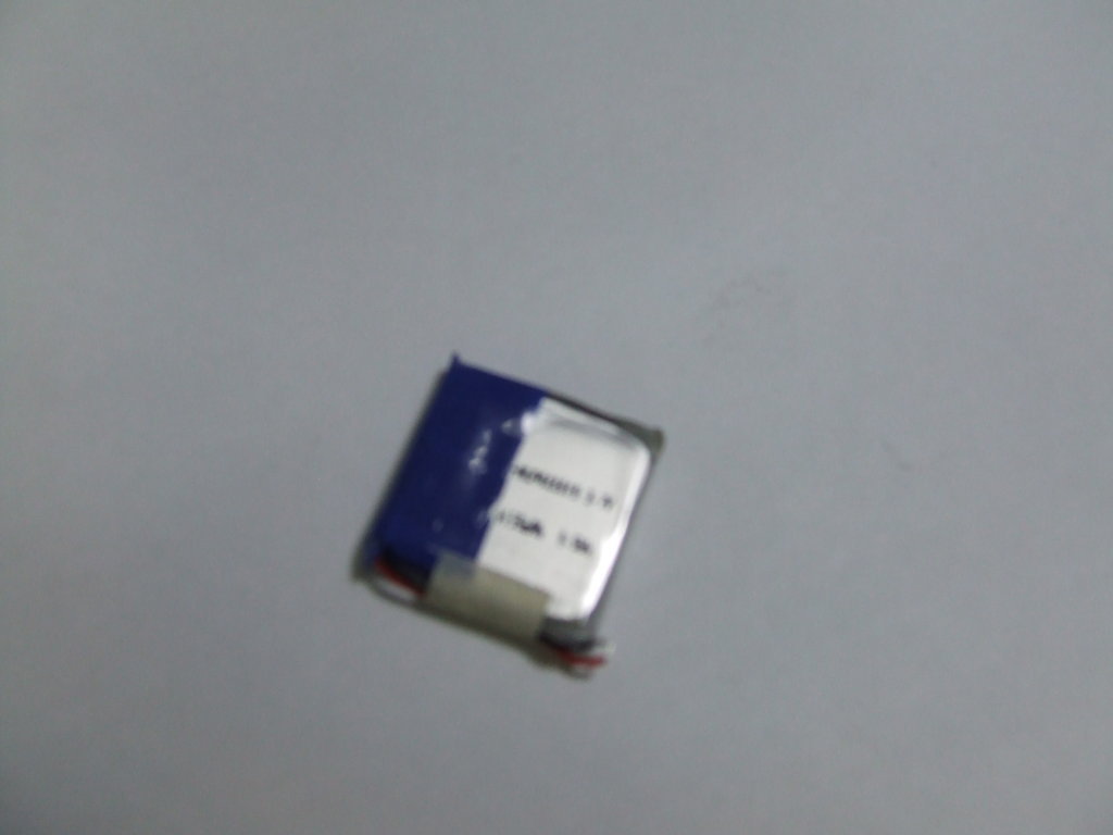 BATTERIA AI POLIMERI DI LITIO 20 X 20 X 4 MM 3,7V 135 MAH BATTERIA AI POLIMERI DI LITIO 20 X 20 X 4 MM 3,7V 135 MAH