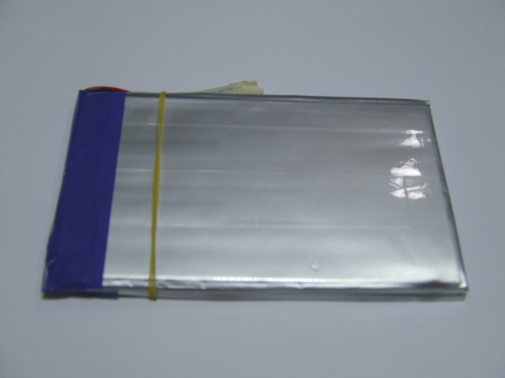 BATTERIA AI POLIMERI DI LITIO 100 X 75 X 3,5 MM 3,7 V 3300 MAH BATTERIA AI POLIMERI DI LITIO 100 X 75 X 3,5 MM 3,7 V 3300 MAH