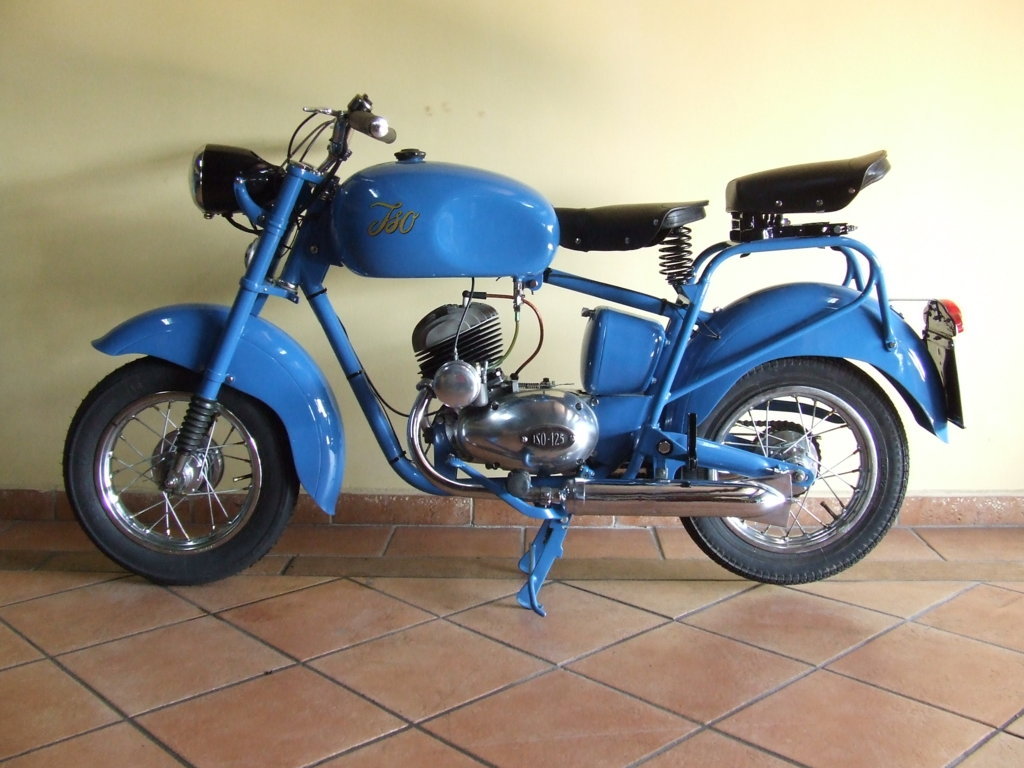 ISOMOTO 125 CC TURISMO 3 MARCE 1960 - Clicca l'immagine per chiudere