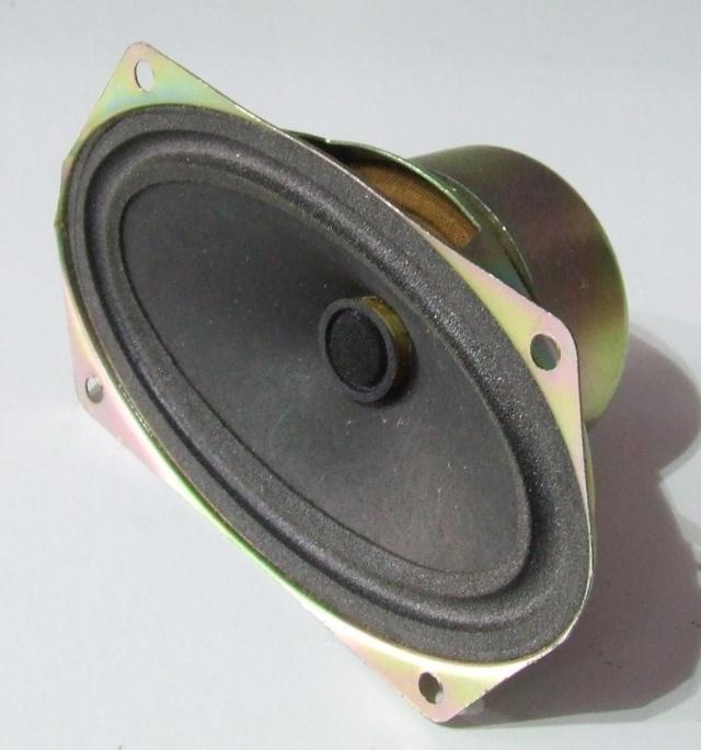 ALTOPARLANTE AMAGNETICO 12,8 X 7,8 X 6 IMP 8 OHM ALTOPARLANTE AMAGNETICO 12,8 X 7,8 X 6 IMP 8 OHM