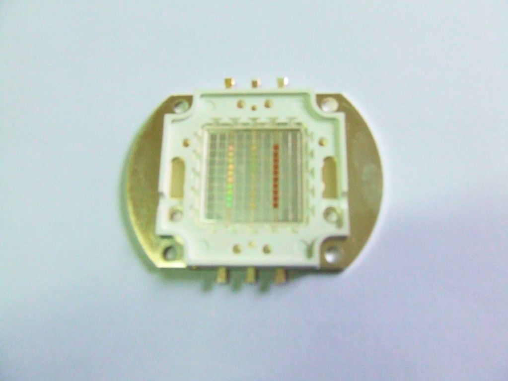 LED 60 WATT EPISTAR RGB 20 WATT PER COLORE LED 60 WATT EPISTAR RGB 20 WATT PER COLORE