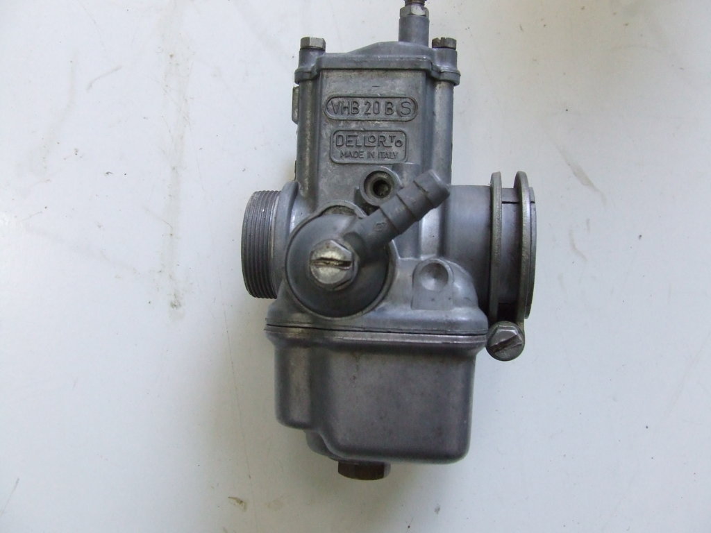 CARBURATORE DELL'ORTO VHB 20 BS ORIGINALE NUOVO MADE IN ITALY CARBURATORE DELL'ORTO VHB 20 BS ORIGINALE NUOVO MADE IN ITALY