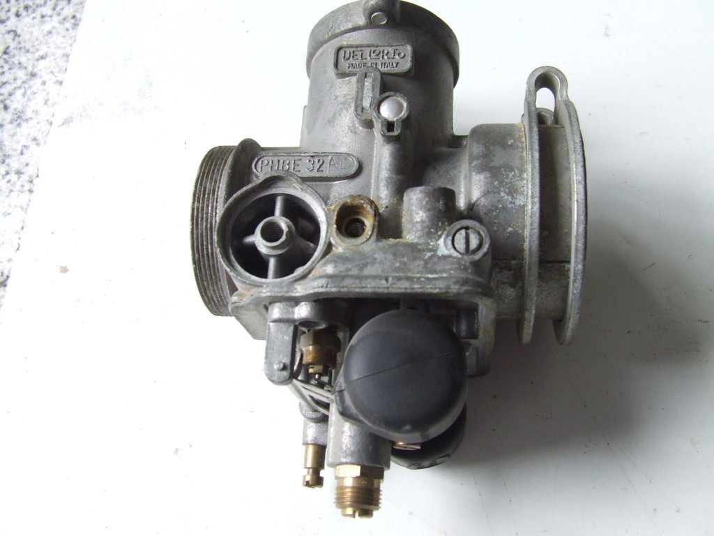DELL'ORTO CARBURATORE MADE IN ITALY PHBE 32AD NUOVO FONDO DI MAG DELL'ORTO CARBURATORE MADE IN ITALY PHBE 32AD NUOVO FONDO DI MAG