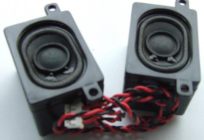 MINI BOX WITH SPEAKER DIM BOX 4,2 X 3,1 X 3 IMP 8 OHM