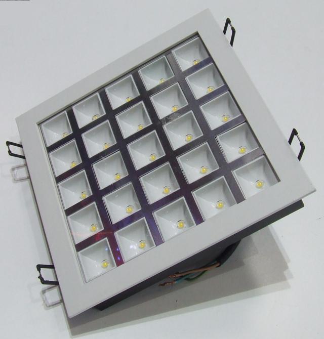 PLAFONIERA QUADRATA DA INCASSO BIANCO CALDO 3500K 25 LED 1W CAD PLAFONIERA QUADRATA DA INCASSO BIANCO CALDO 3500K 25 LED 1W CAD