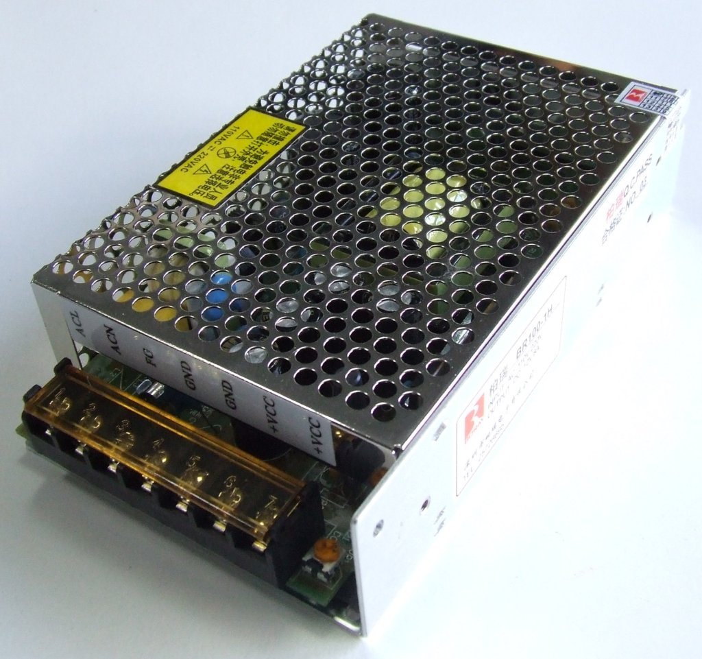 ALIMENTATORE SWITCHING 12 VOLT 10 AMPERE 120 WATT MAX ALIMENTATORE SWITCHING 12 VOLT 10 AMPERE 120 WATT MAX