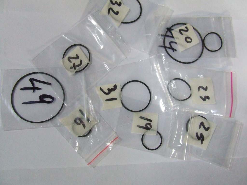 CINGHIE DI TRASMISSIONE PER VIDEO REGISTRATORE SEZIONE 1,2X1,2MM CINGHIE DI TRASMISSIONE PER VIDEO REGISTRATORE SEZIONE 1,2X1,2MM