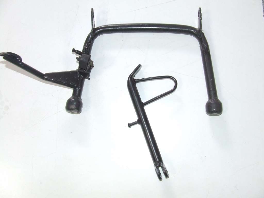 LAMBRETTA PATO 151CC CAVALLETTO CENTRALE + CAVALLETTO LATERALE LAMBRETTA PATO 151CC CAVALLETTO CENTRALE + CAVALLETTO LATERALE