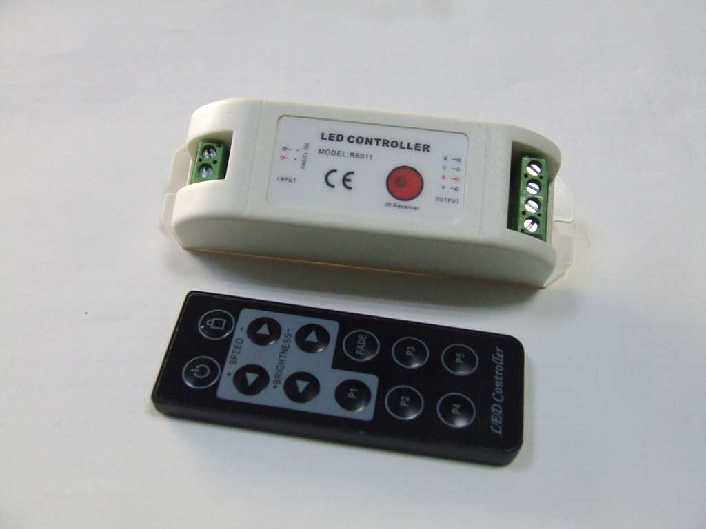 RGB CENTRALINA DC 12 24V 3 CANALI ANODO COMUNE R 6011 RGB CENTRALINA DC 12 24V 3 CANALI ANODO COMUNE R 6011