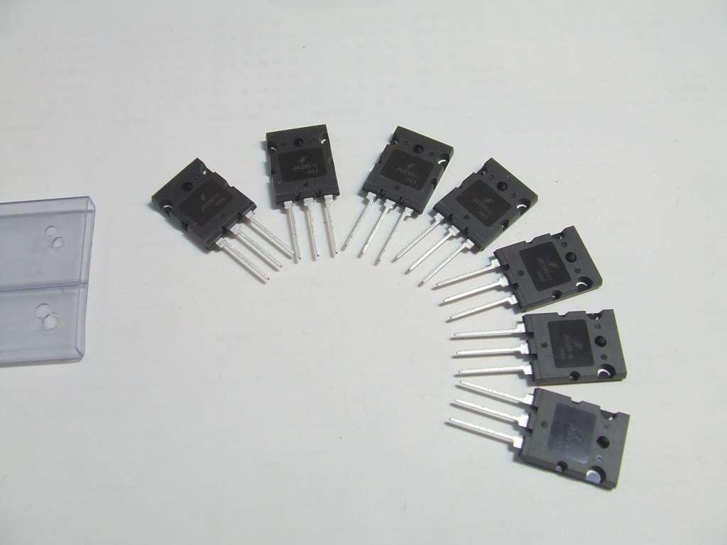 J 4315-0 TRANSISTOR FAIRCHILD 2SJ4315-0 ORIGINALE