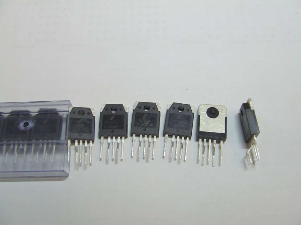 1M0880 MOSFET DI POTENZA TRANSISTOR