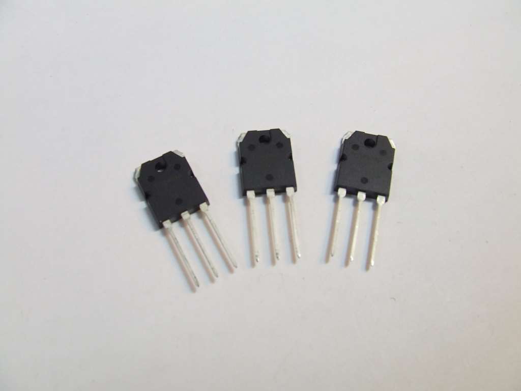 40QR21 TRANSISTOR MOSFET TOSHIBA 35 AMP 1200 VOLT - Clicca l'immagine per chiudere