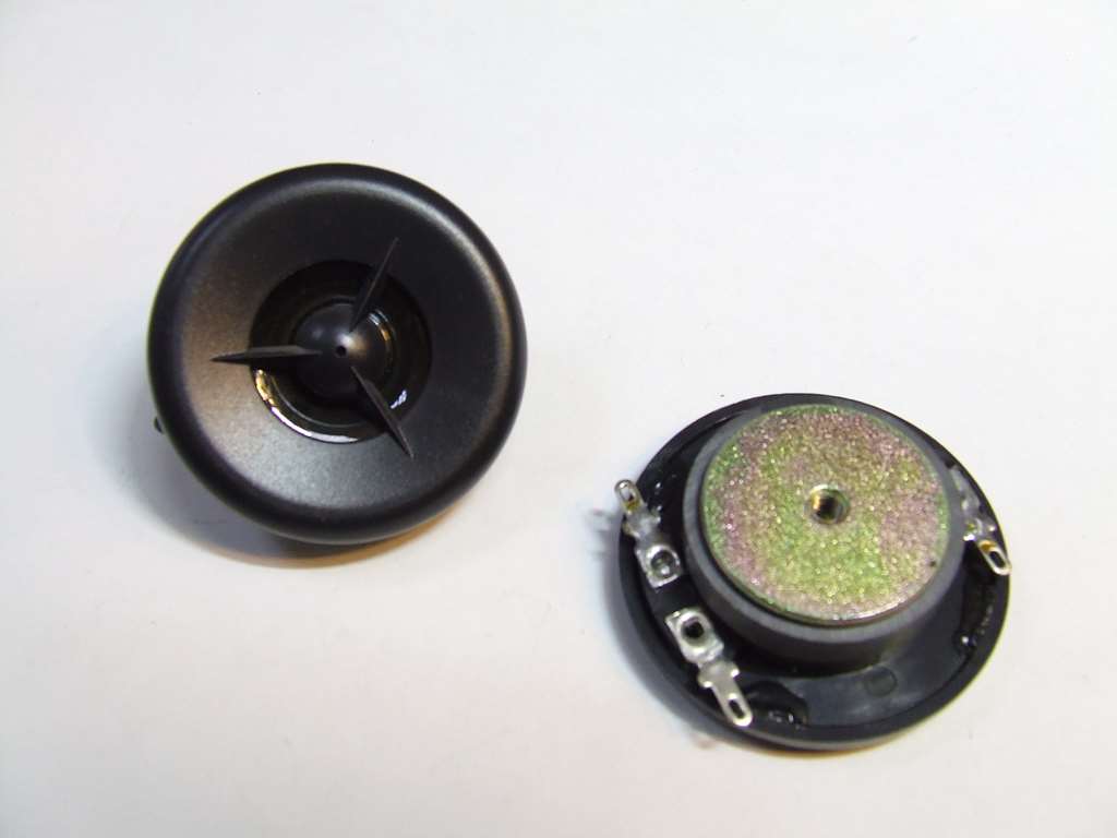 TWEETER UNIVOX 813DT5 4 OHM TWEETER UNIVOX 813DT5 4 OHM