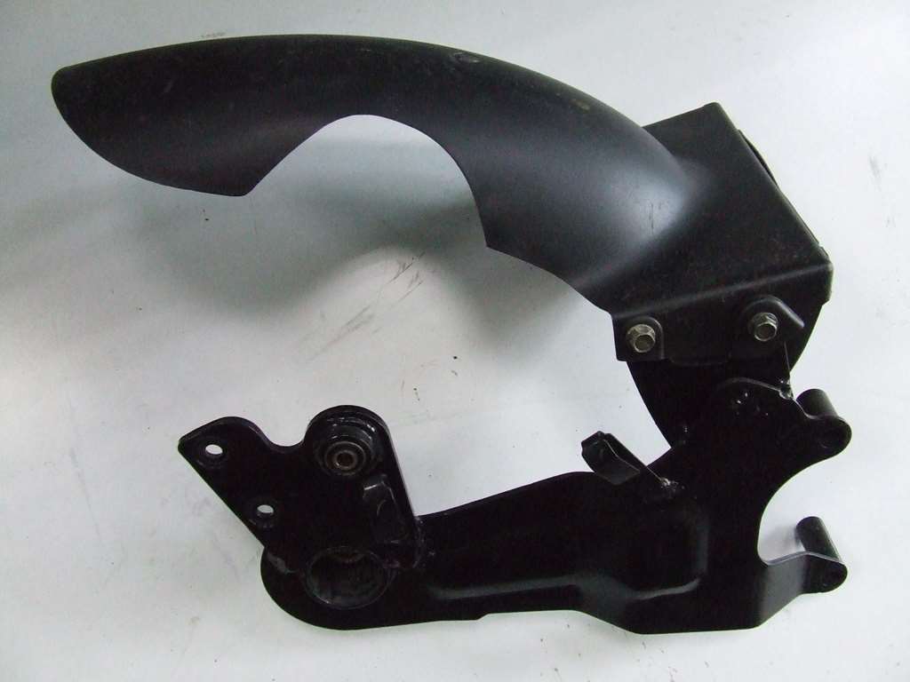 LAMBRETTA PATO 151CC SUPPORTO RUOTA POSTERIORE RICAMBIO ORIGINAL LAMBRETTA PATO 151CC SUPPORTO RUOTA POSTERIORE RICAMBIO ORIGINAL